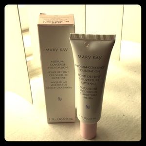 Medium-Coverage Foundation